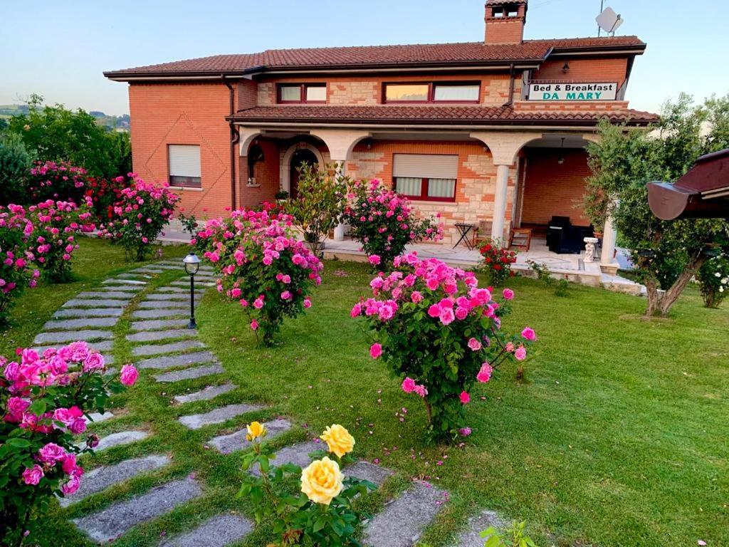 B&B Da Mary Matrice Kültér fotó